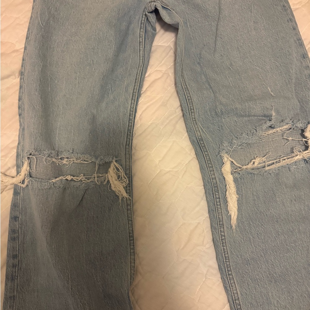 Abercrombie & Fitch High Rise Jeans - Picture 3 of 5